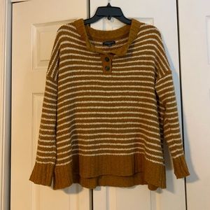 orange American eagle sweater